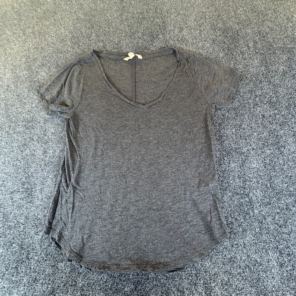 Banana‎ Republic T-Shirt Womens Medium Heather Gray Cotton V-Neck Short Sleeve